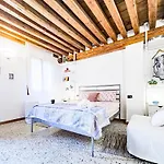Gondolier\'S Suite - Venice Sweet Life