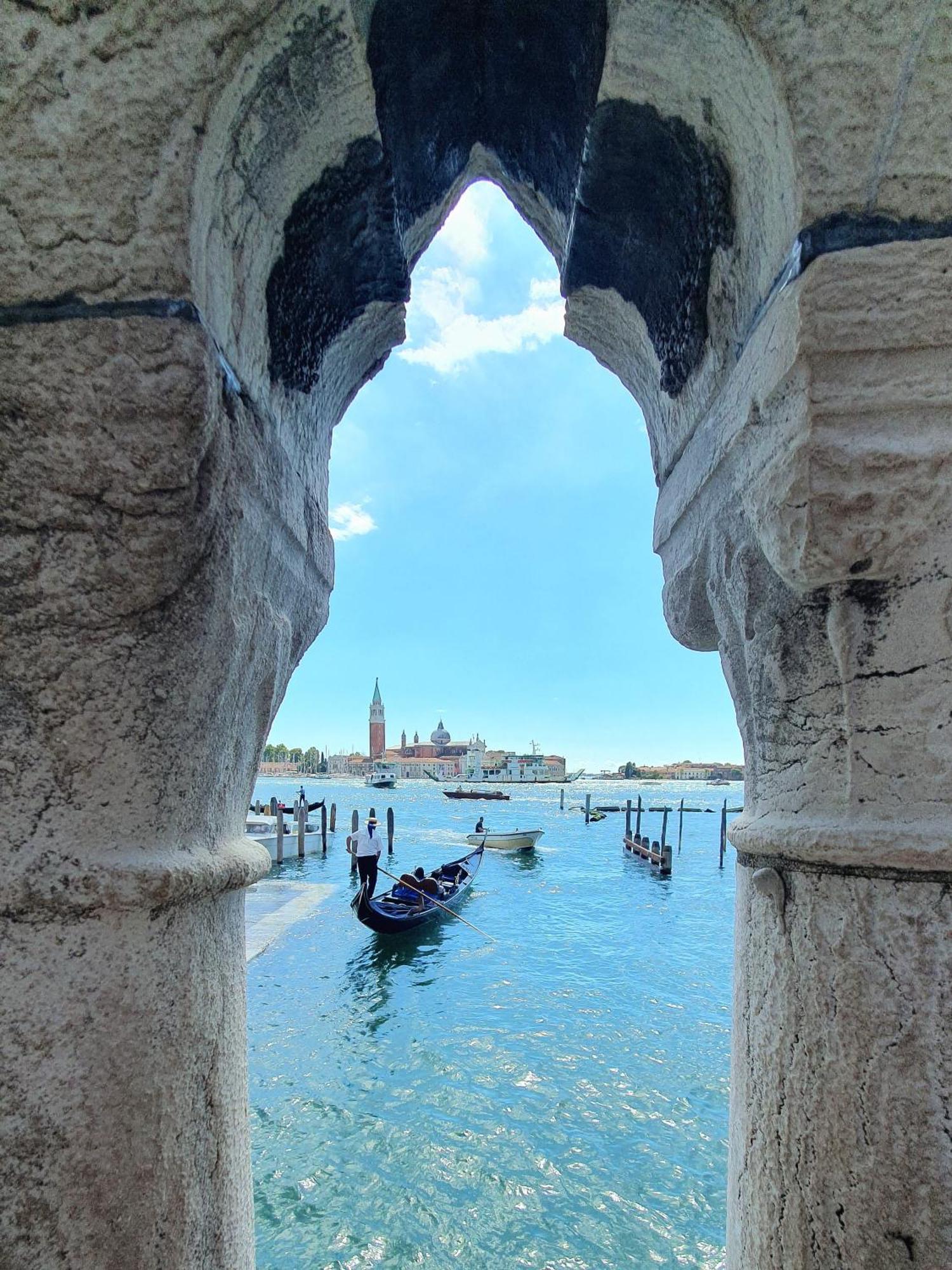 Gondolier's - Sweet Life *